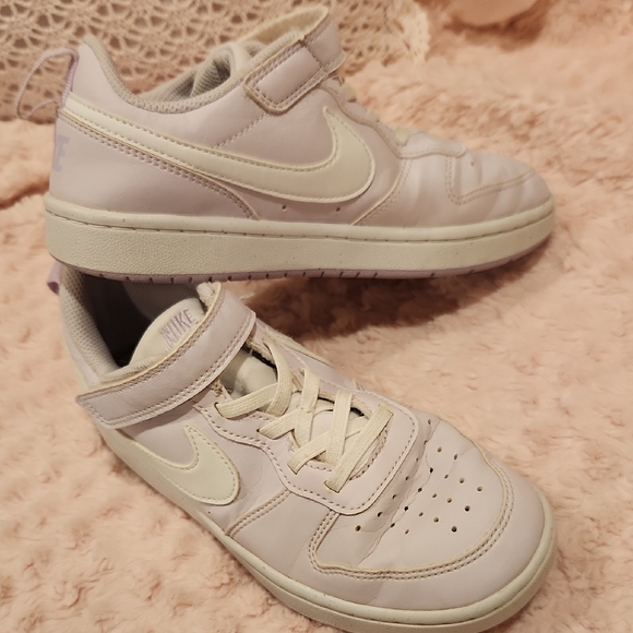 Nike Other - Girls Nike Sneakers